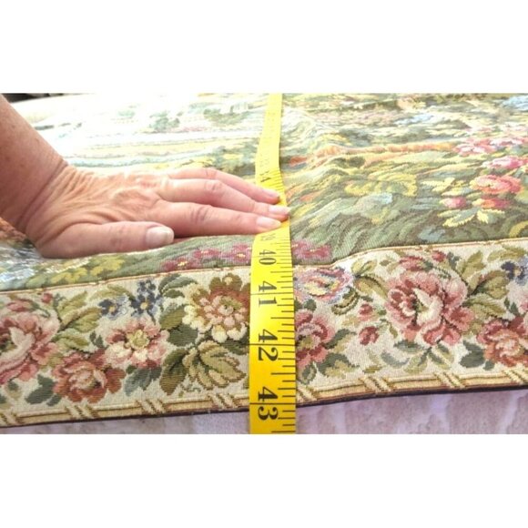 NWT Vintage European Corona Decor Garden Wall Tapestry w/Hooks 33-1/2" x 43" - Picture 14 of 14